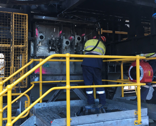 Conveyor Belt Cleaning Inspection